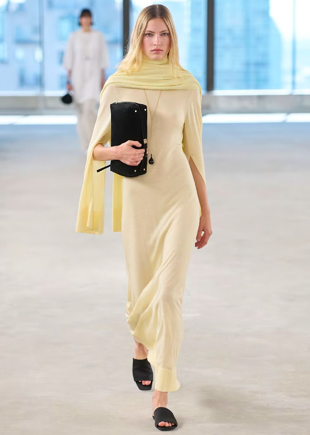  Toteme Spring-Summer 2025 collection